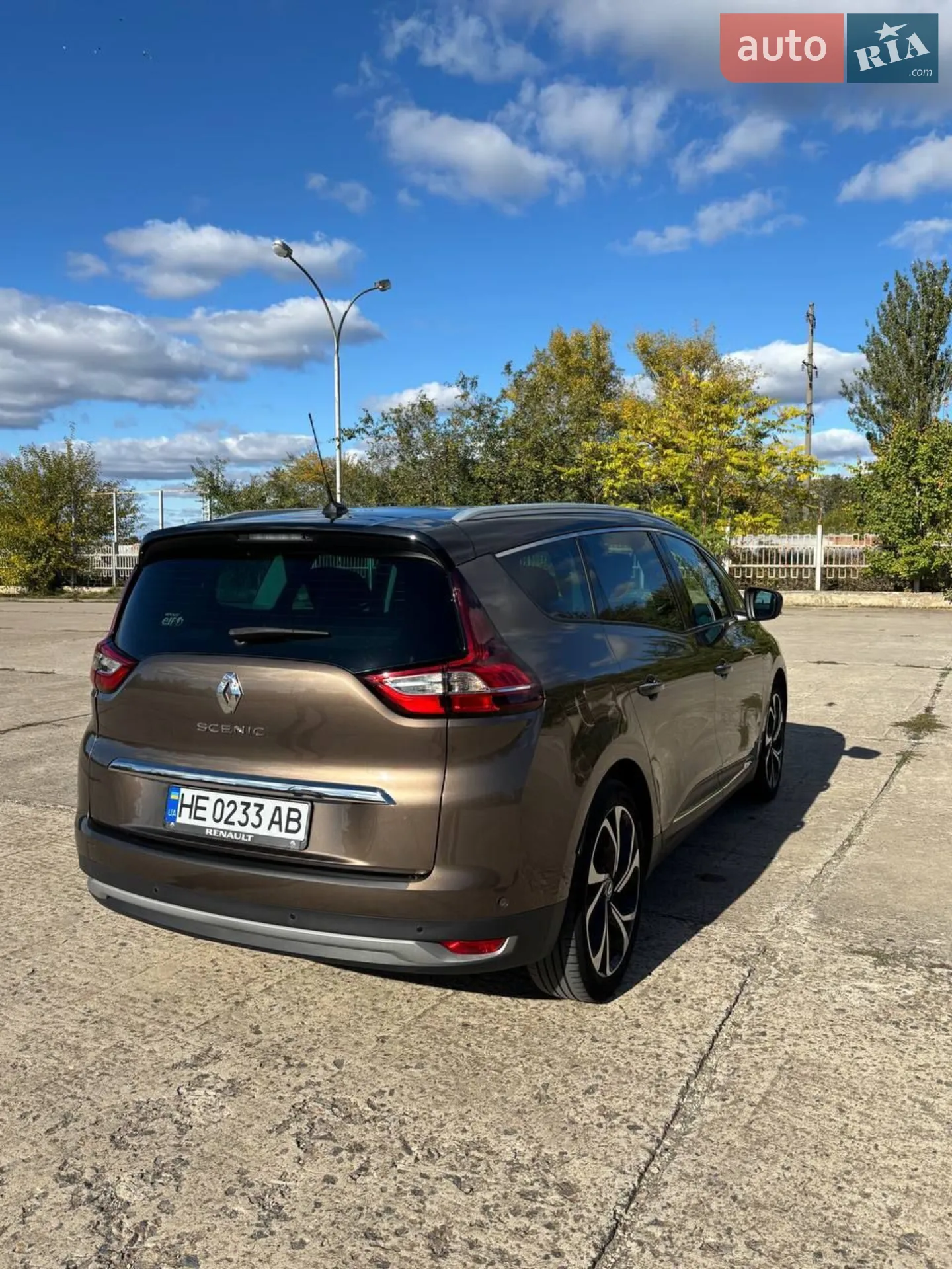 2017 Renault Scenic - мініатюра 2