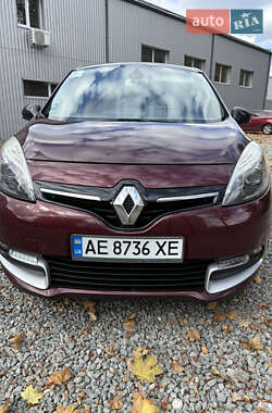 Мінівен Renault Scenic 2014 в Дніпрі