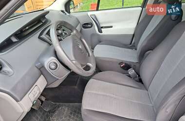 Минивэн Renault Scenic 2006 в 