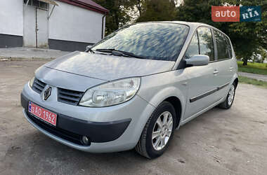 Минивэн Renault Scenic 2004 в 