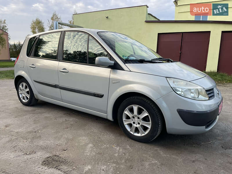 Минивэн Renault Scenic 2004 в Красилове