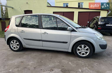 Минивэн Renault Scenic 2004 в 