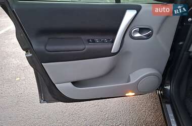 Минивэн Renault Scenic 2006 в 