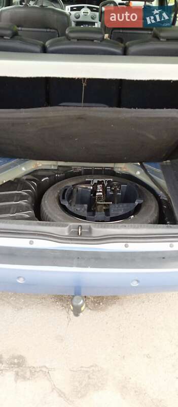 Минивэн Renault Scenic 2006 в Николаеве фото 34 Минивэн Renault Scenic 2006 в Николаеве