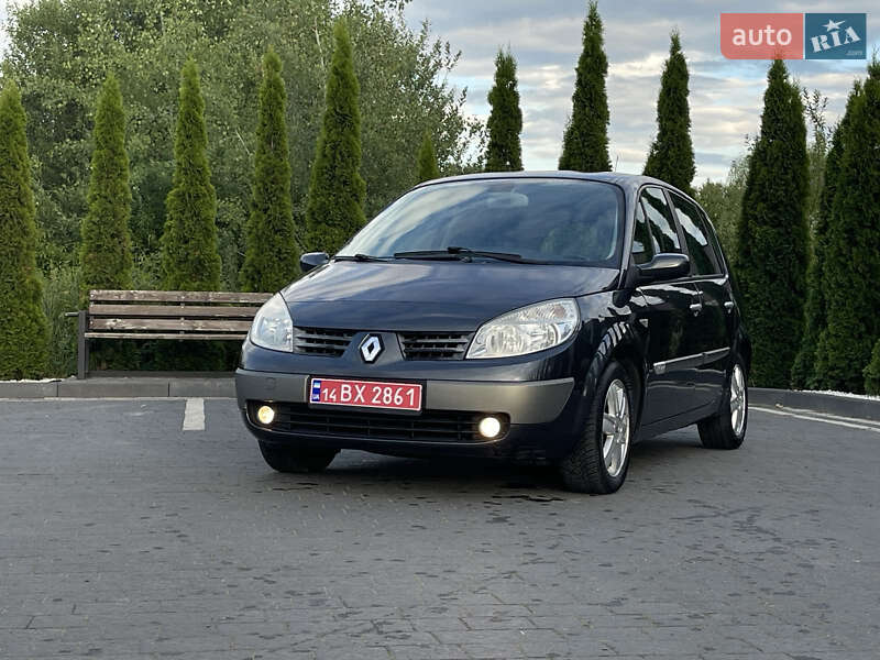 Минивэн Renault Scenic 2005 в Надворной