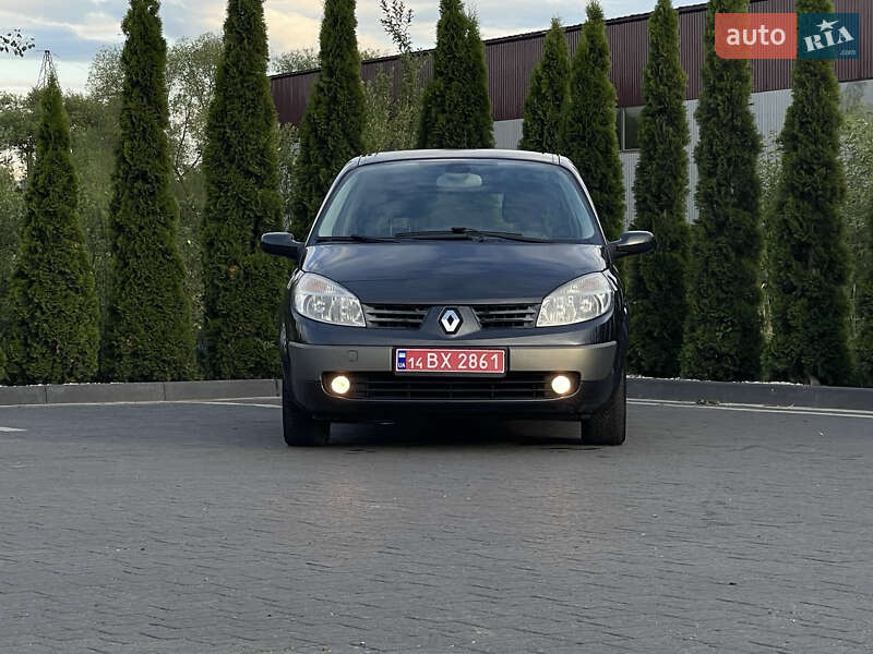 Минивэн Renault Scenic 2005 в Надворной