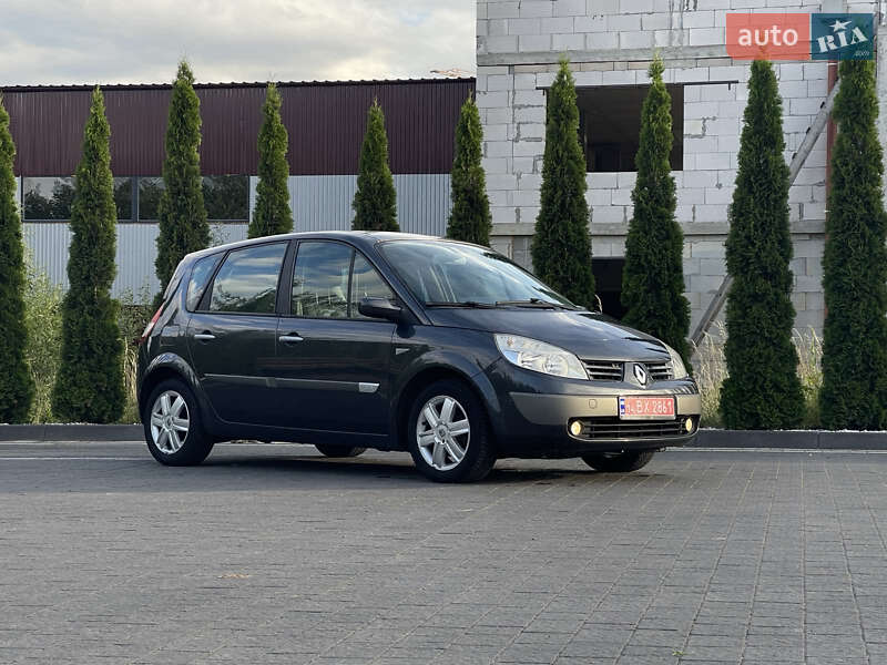 Минивэн Renault Scenic 2005 в Надворной