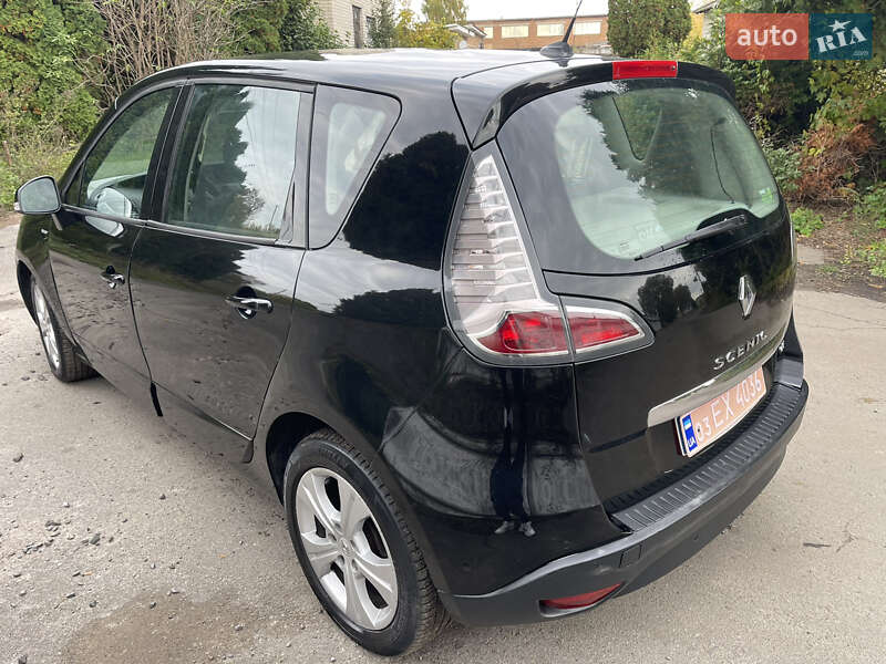 Мінівен Renault Scenic 2012 в Дубні