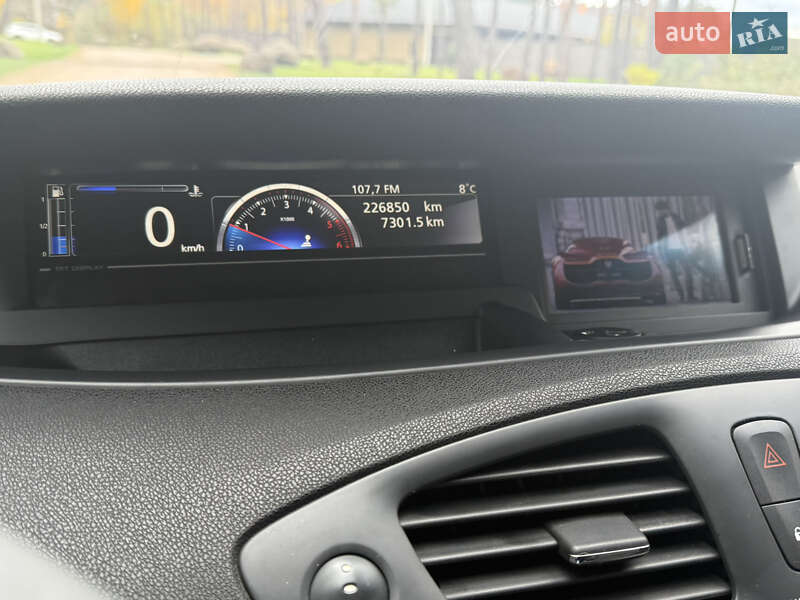 Минивэн Renault Scenic 2012 в Житомире
