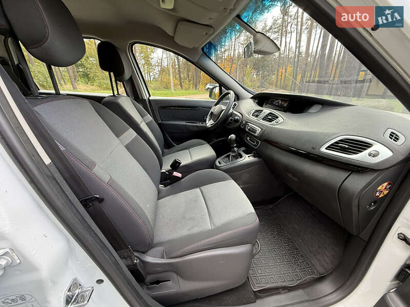 Минивэн Renault Scenic 2012 в Житомире