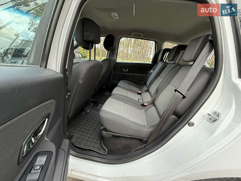 Минивэн Renault Scenic 2012 в Житомире
