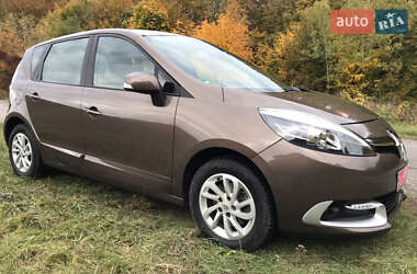 Минивэн Renault Scenic 2014 в 