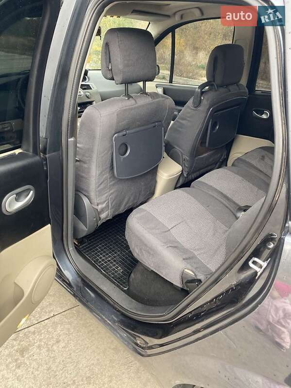 Минивэн Renault Scenic 2008 в Синельниково