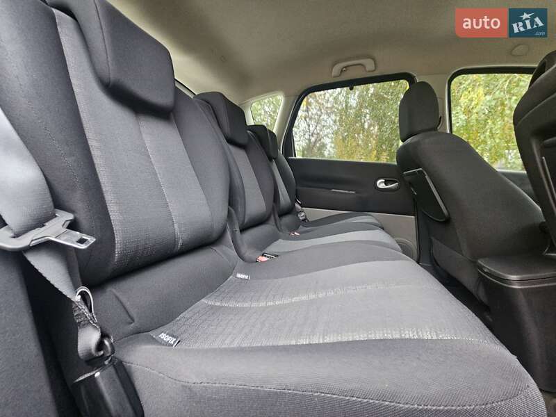 Минивэн Renault Scenic 2008 в Полтаве
