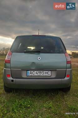 Минивэн Renault Scenic 2003 в 