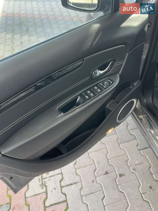 Минивэн Renault Scenic 2012 в Виннице