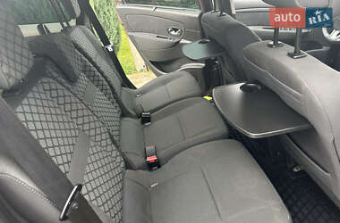 Минивэн Renault Scenic 2011 в 