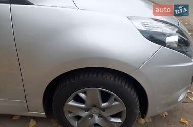 Минивэн Renault Scenic 2011 в 