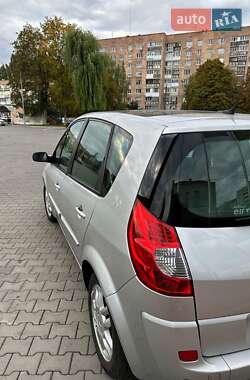 Минивэн Renault Scenic 2007 в 