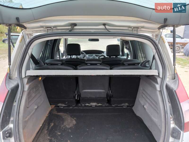 Мінівен Renault Scenic 2004 в Підволочиську