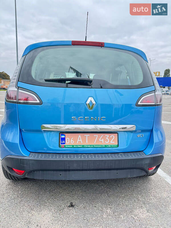 Минивэн Renault Scenic 2014 в Житомире