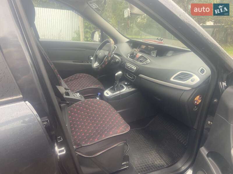 Мінівен Renault Scenic 2011 в Чернівцях