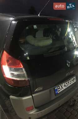 Мінівен Renault Scenic 2003 в 