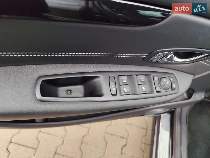 Мінівен Renault Scenic 2014 в Житомирі