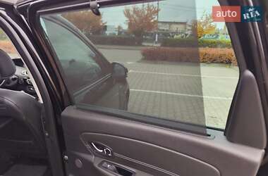 Минивэн Renault Scenic 2014 в 