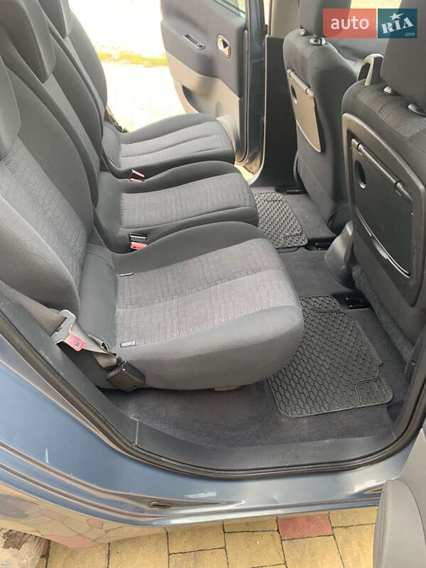 Минивэн Renault Scenic 2007 в Золочеве