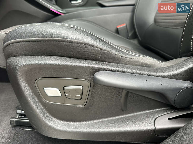 Мінівен Renault Scenic 2016 в Луцьку