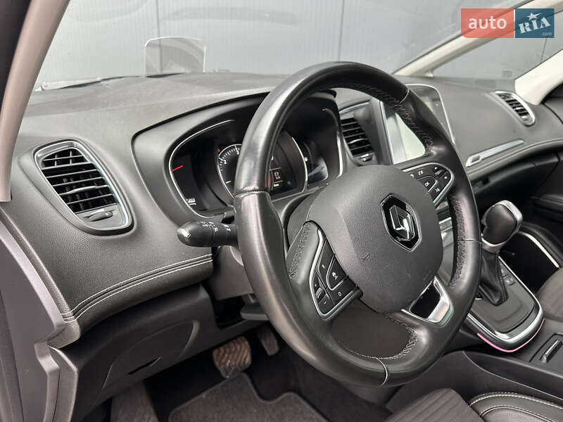 Мінівен Renault Scenic 2016 в Луцьку
