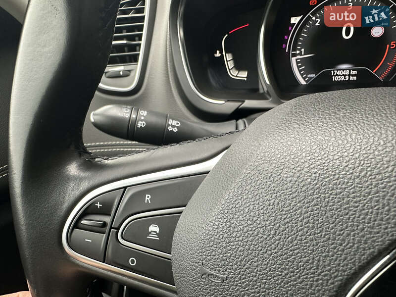 Мінівен Renault Scenic 2016 в Луцьку
