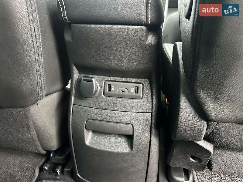 Мінівен Renault Scenic 2016 в Луцьку