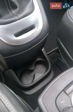 Минивэн Renault Scenic 2011 в 