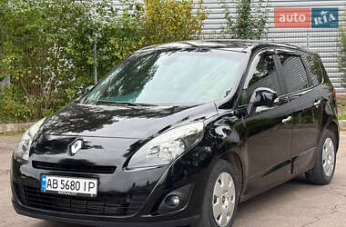 Минивэн Renault Scenic 2011 в Виннице