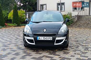 Минивэн Renault Scenic 2011 в 