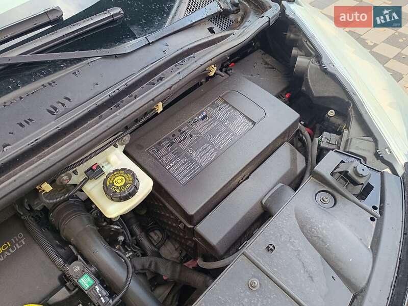 Мінівен Renault Scenic 2011 в Ніжині фото 67 Мінівен Renault Scenic 2011 в Ніжині
