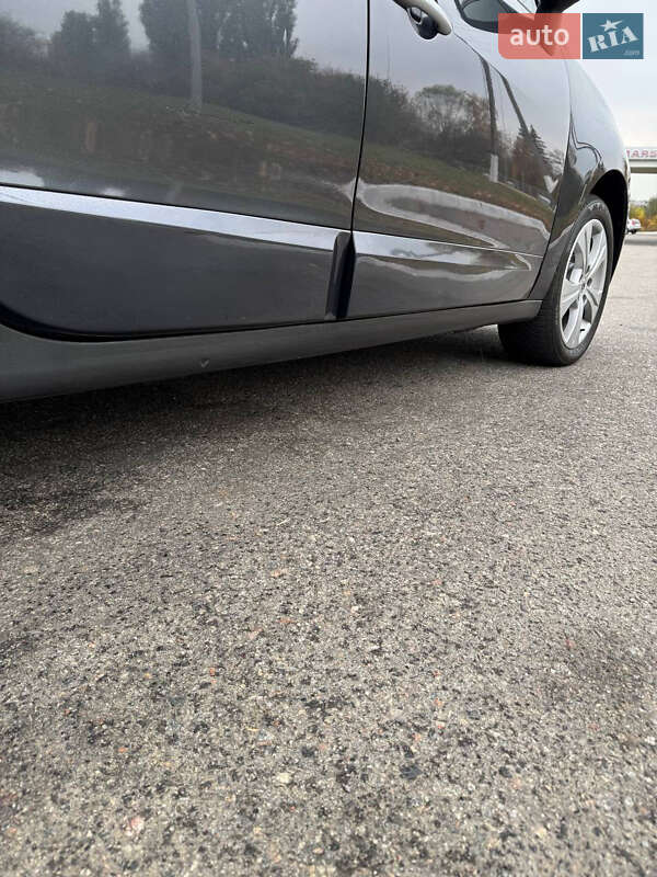 Мінівен Renault Scenic 2009 в Харкові фото 29 Мінівен Renault Scenic 2009 в Харкові