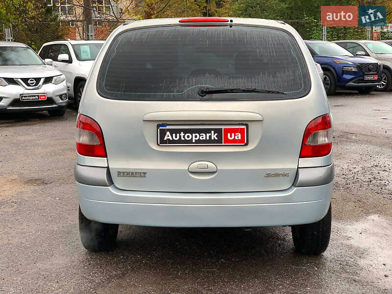 Минивэн Renault Scenic 2002 в Виннице