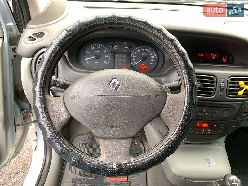 Минивэн Renault Scenic 2002 в Виннице