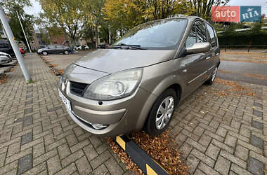 Минивэн Renault Scenic 2008 в 