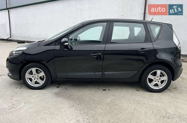 Минивэн Renault Scenic 2012 в 