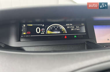 Минивэн Renault Scenic 2012 в 