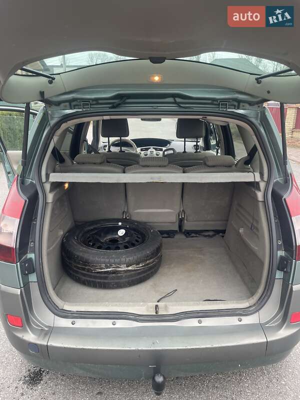 Минивэн Renault Scenic 2004 в Виннице