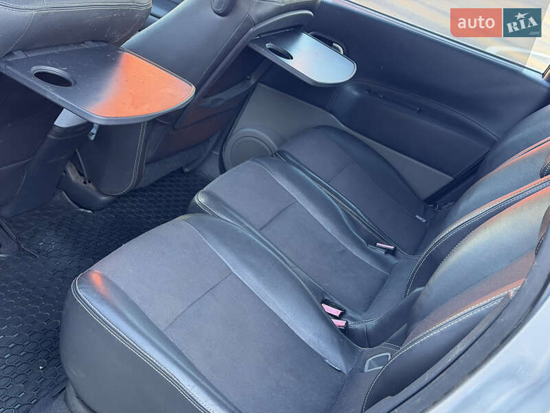 Мінівен Renault Scenic 2008 в Одесі