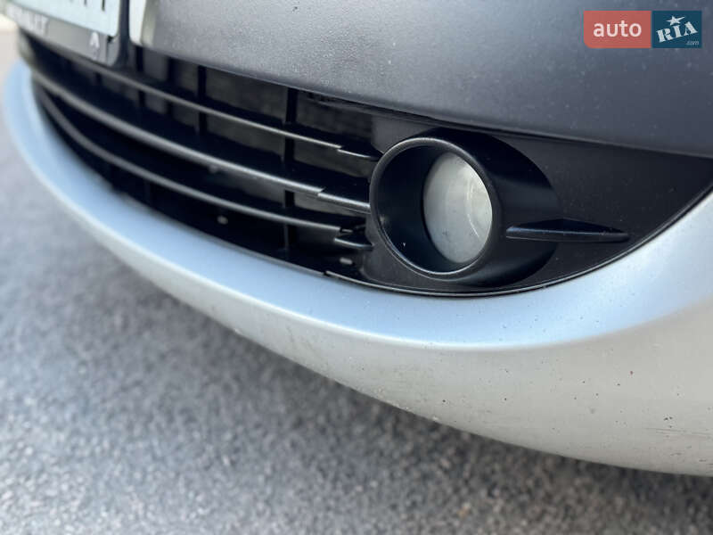 Минивэн Renault Scenic 2007 в Ровно фото 28 Минивэн Renault Scenic 2007 в Ровно