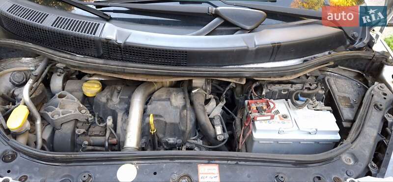 Мінівен Renault Scenic 2006 в Львові фото 2 Мінівен Renault Scenic 2006 в Львові