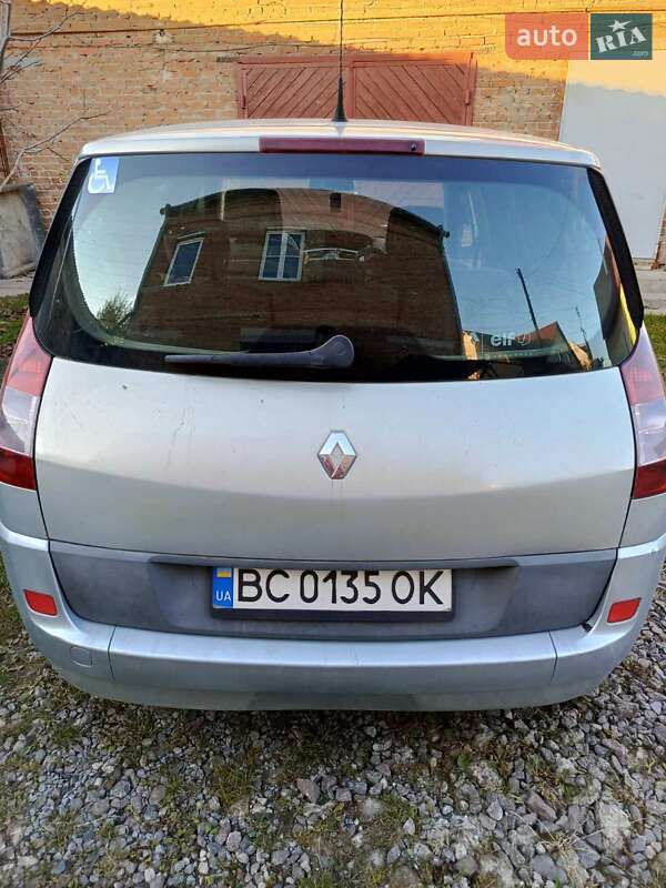 Мінівен Renault Scenic 2003 в Кам'янці-Бузькій