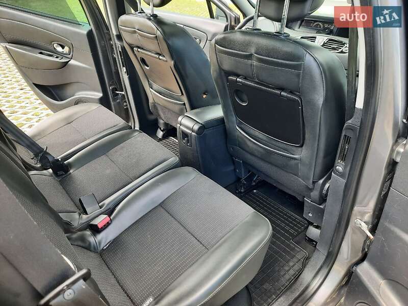 Мінівен Renault Scenic 2012 в Коломиї